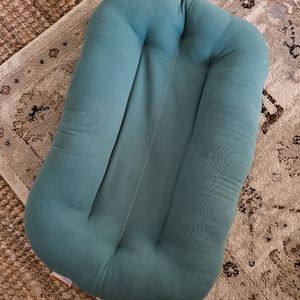 SNUGGLE ME Organic Baby Lounger